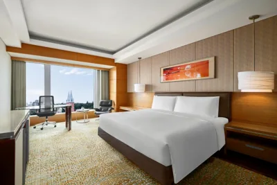 디럭스 킹룸 — JW Marriott Hotel and Suites Saigon